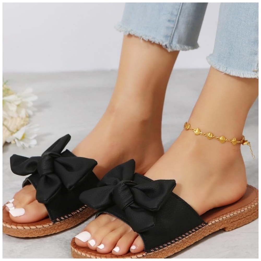Verdusa • Women's Open Toe Flat Bow Knot Sandals - Picture 5 of 6